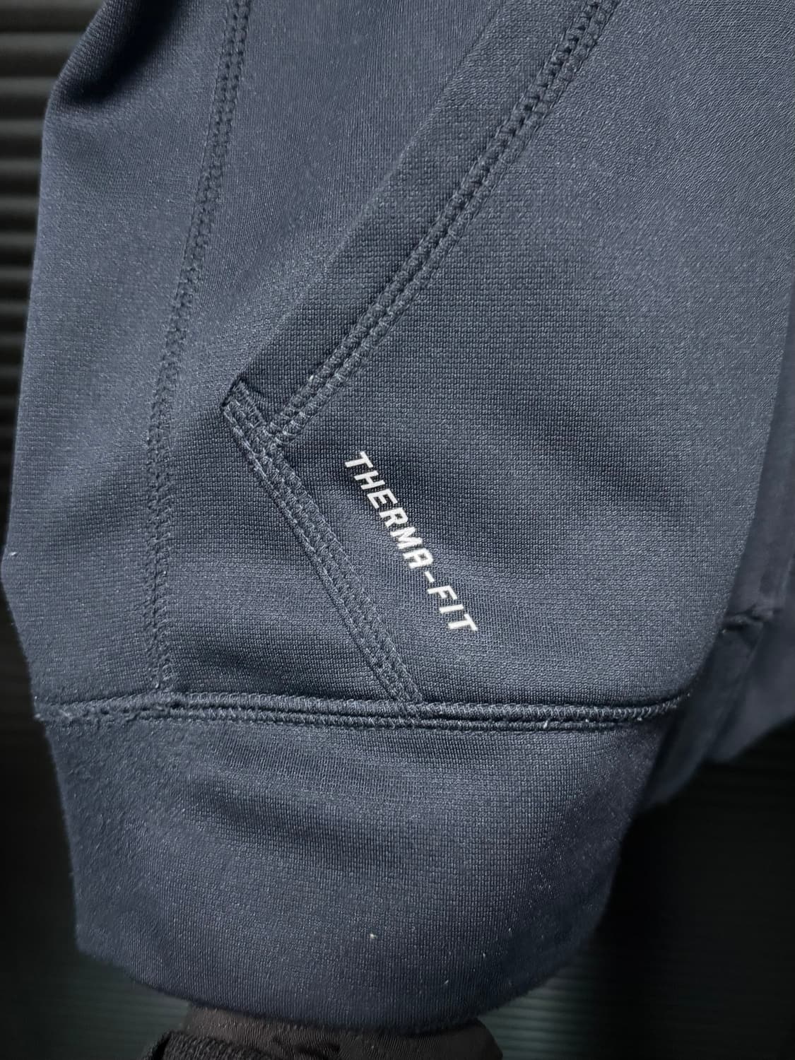 나이키 기능성 후드 집업 기모 M 95 써마핏 테크팩 스우시 기모 런닝 상품이미지5