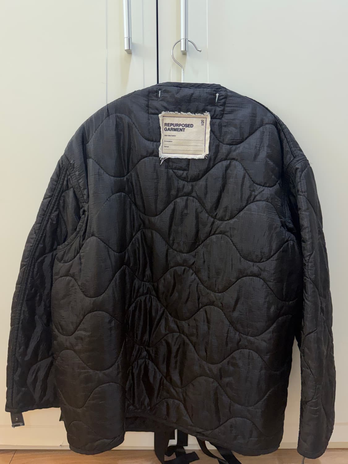 R13 퀄팅 타이 봄버 자켓 상품이미지4