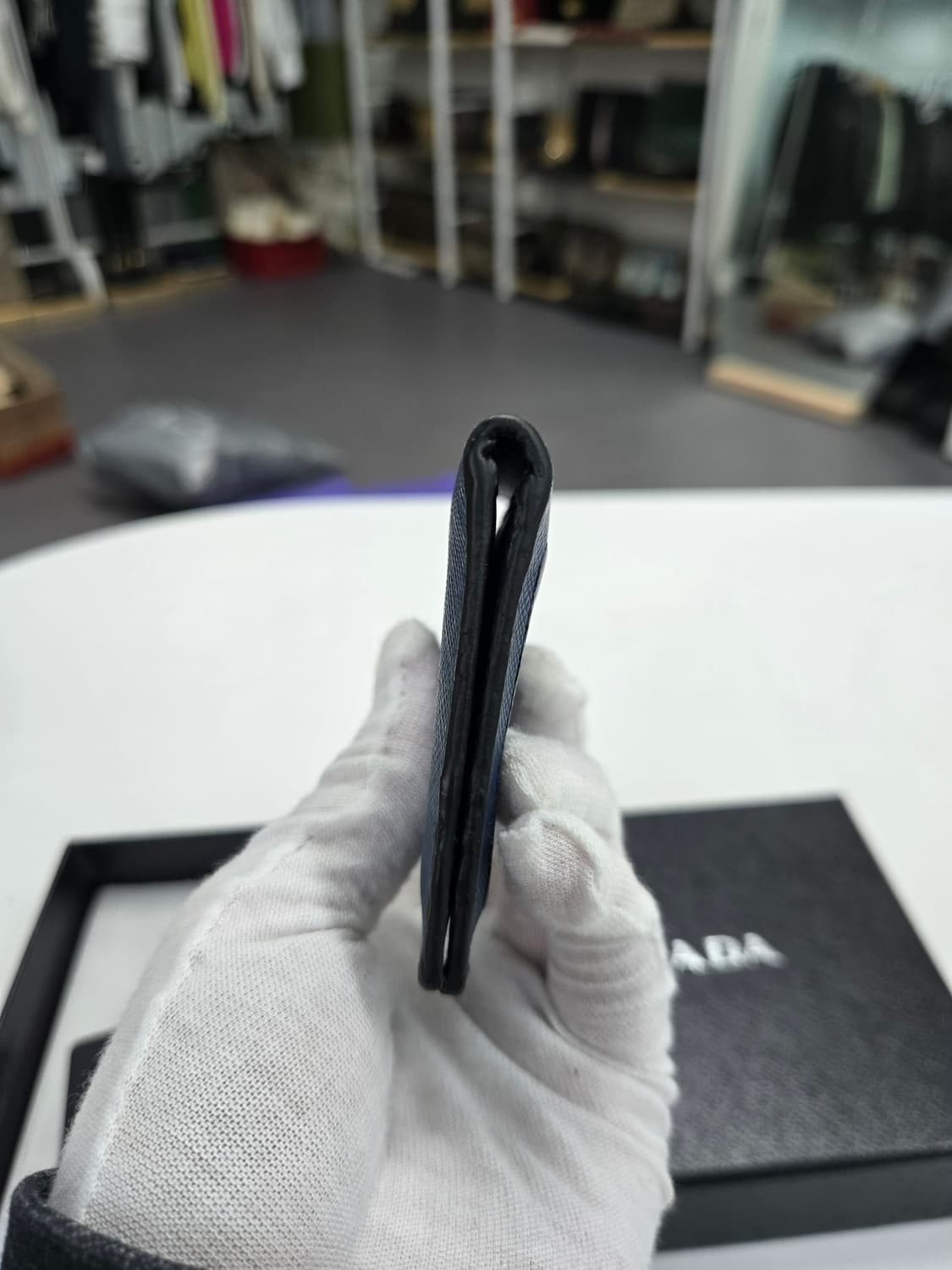 [50%세일] 프라다 빅로고 오거나이저 상품이미지3