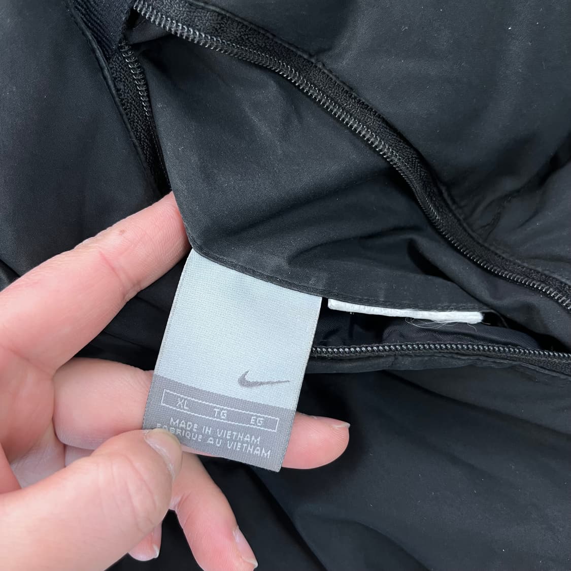 105 나이키 리버시블 뉴챔프 푸퍼 패딩 상품이미지10