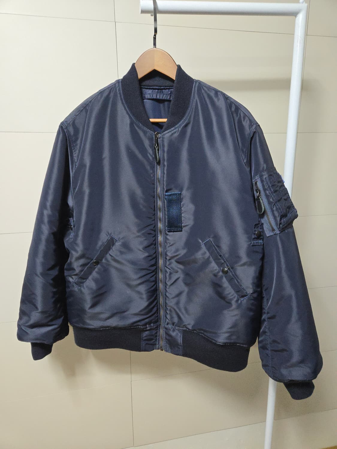 샌드파이퍼 MA-1 리버시블 플라이트 재킷 네이비 블루 L 상품이미지5