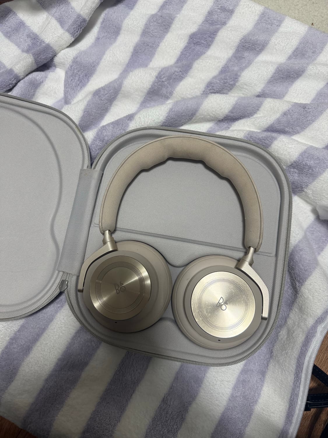 뱅앤올룹슨 해드셋 HX 샌드 판매합니당 상품이미지5