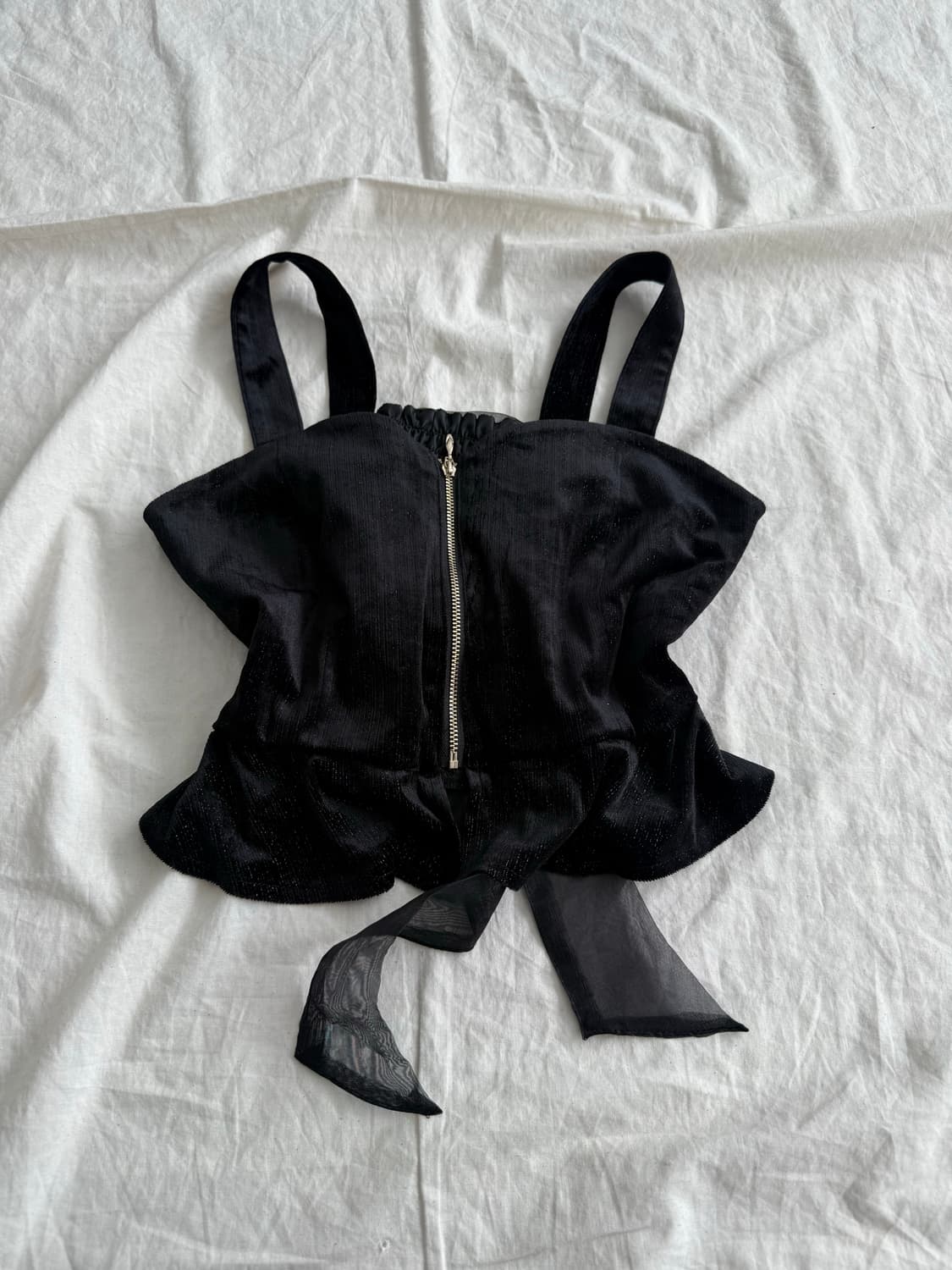 엑시즈팜 로걀 러블리 크롭 슬리브리스 상품이미지4