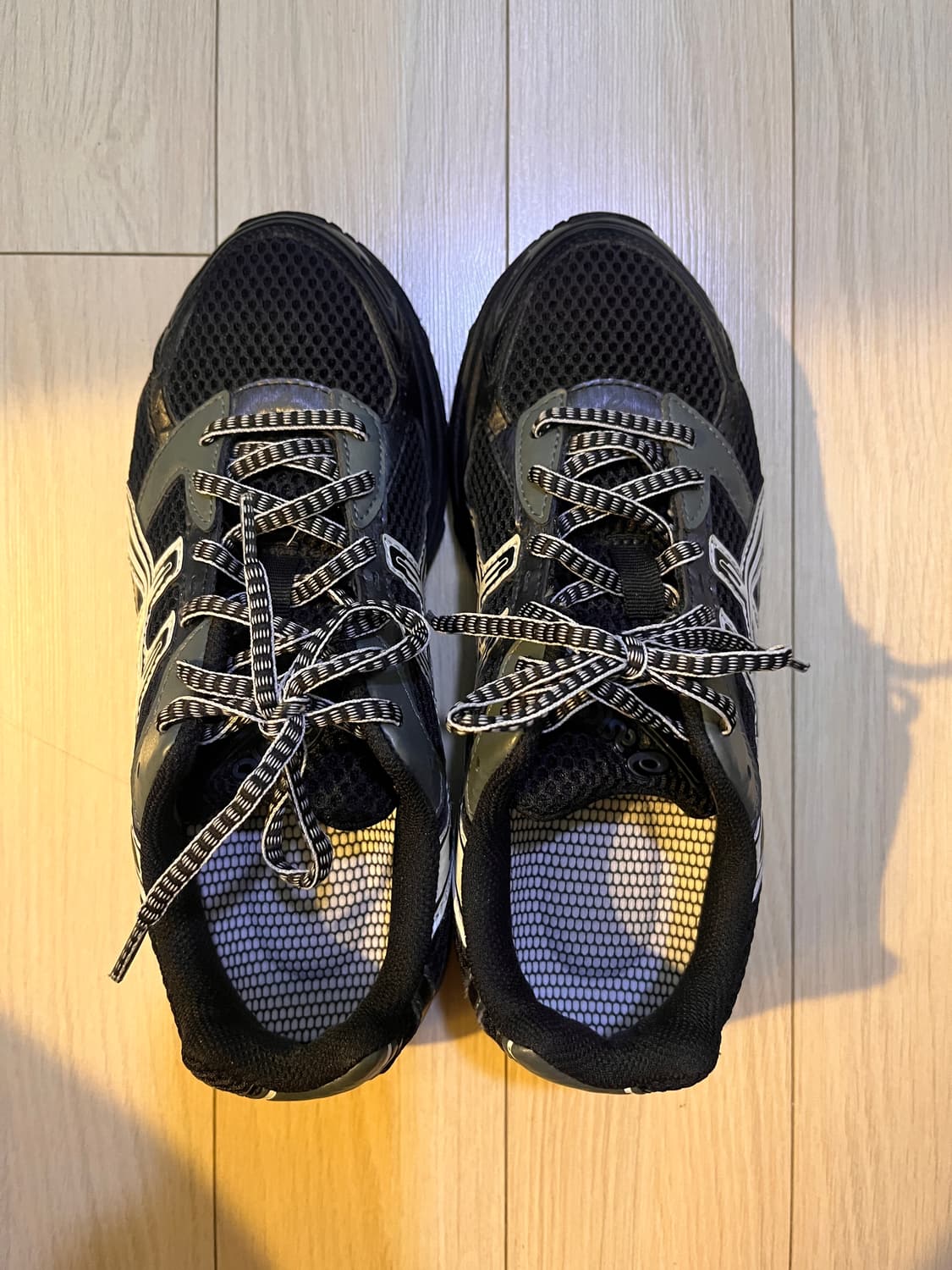 (245) 아식스 젤 1130 블랙/글래시어 그레이 상품이미지3