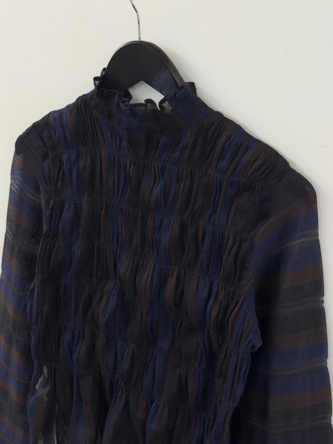 히로코 코시노 셔링 블라우스 상품이미지2