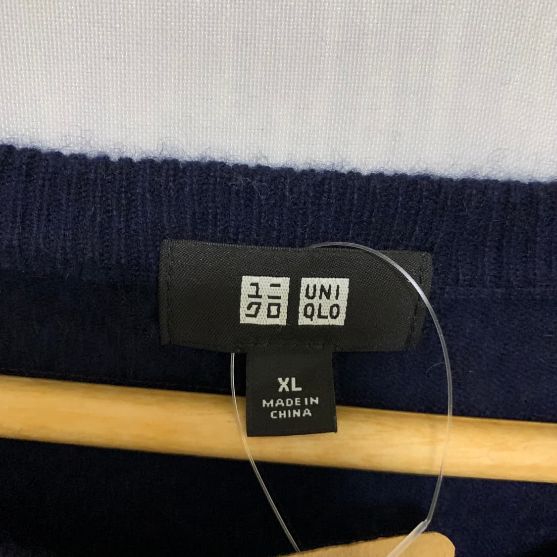 빈티지 캐시미어 유니클로 네이비 V넥 니트 여성 XL 남녀공용 남성 M 상품이미지3