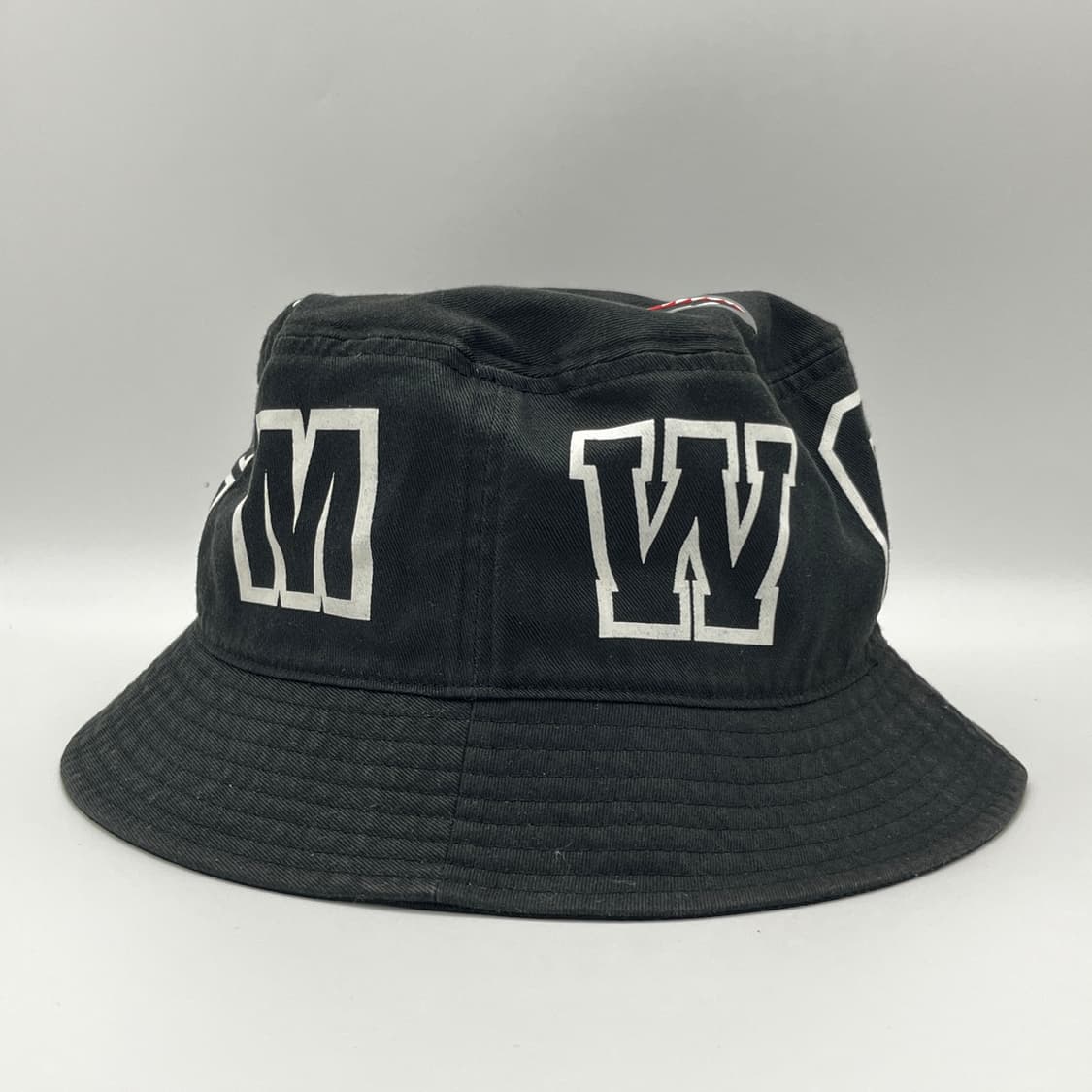 베이프 샤크 버킷햇 L 상품이미지2