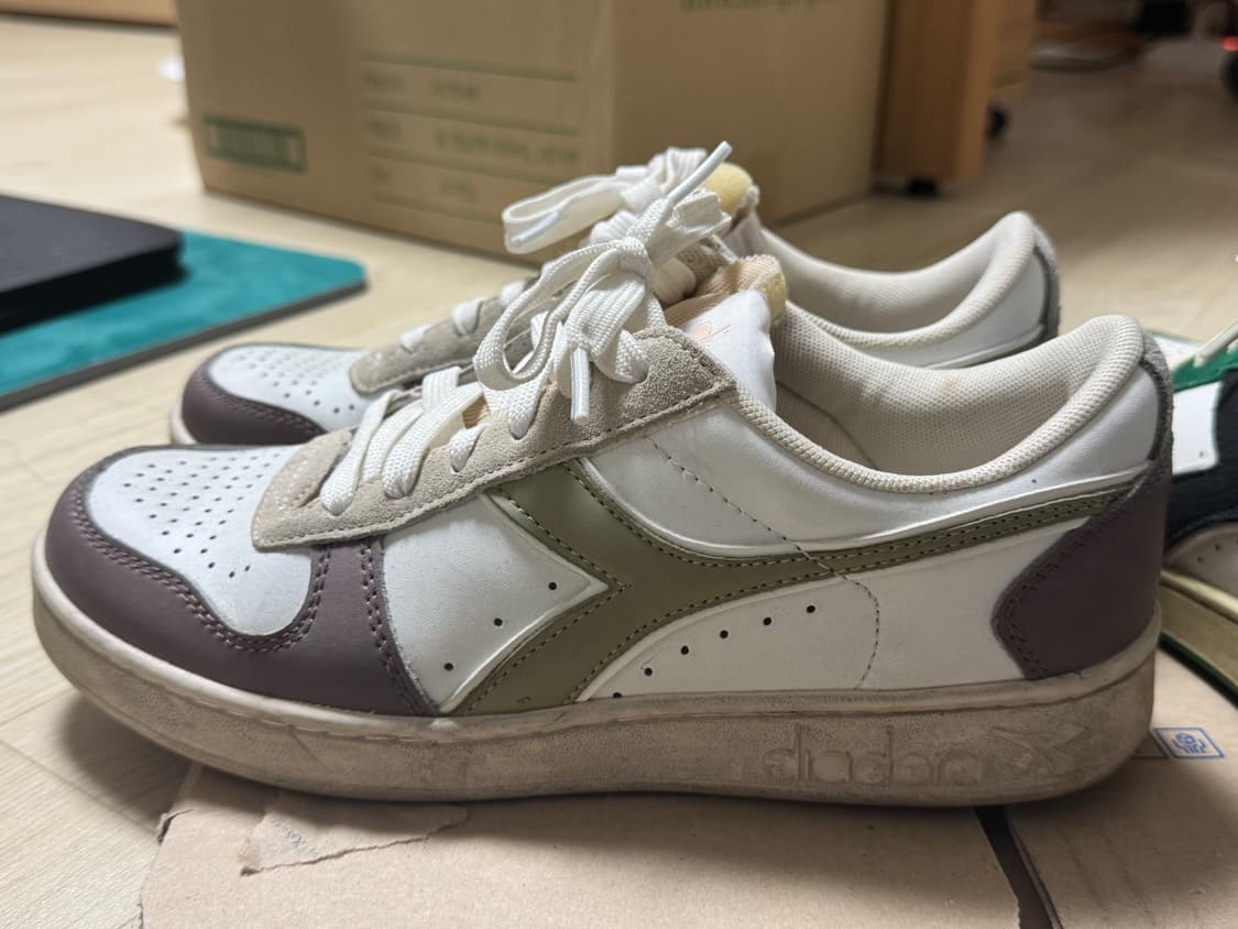 디아도라 운동화 240 상품이미지2