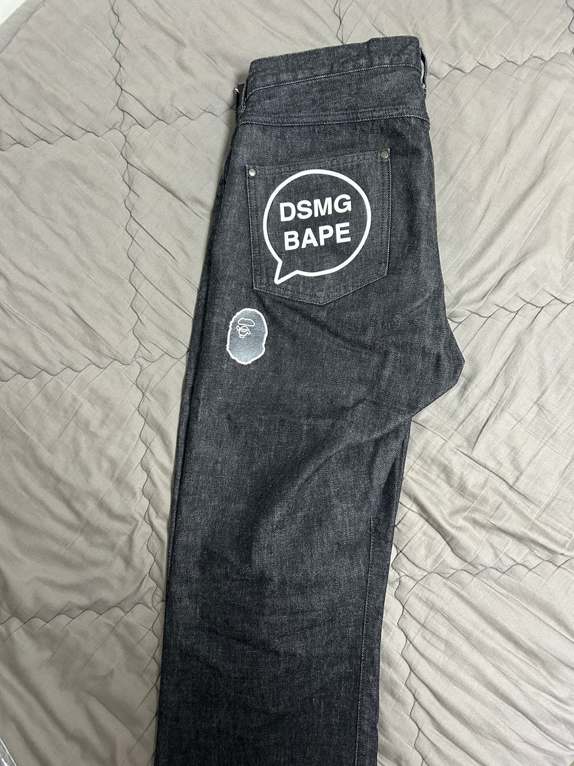 베이프 x DSMG 데님팬츠 (희귀매물) 상품이미지4