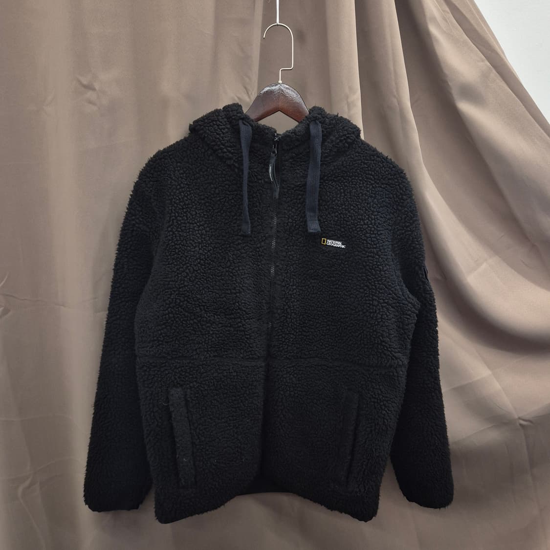 내셔널지오그래픽 후리스 후드 집업 M 상품이미지1