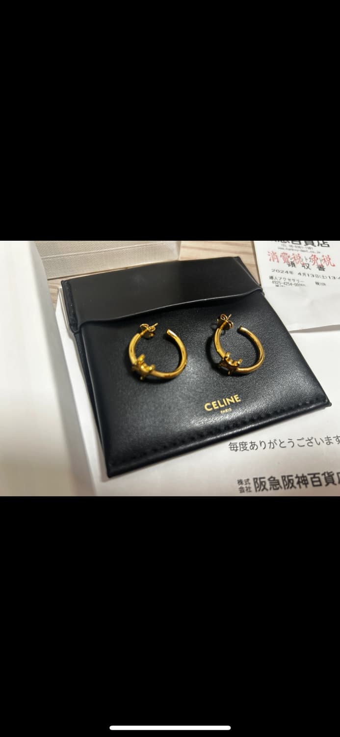 셀린느 트리옹프 귀걸이 상품이미지1