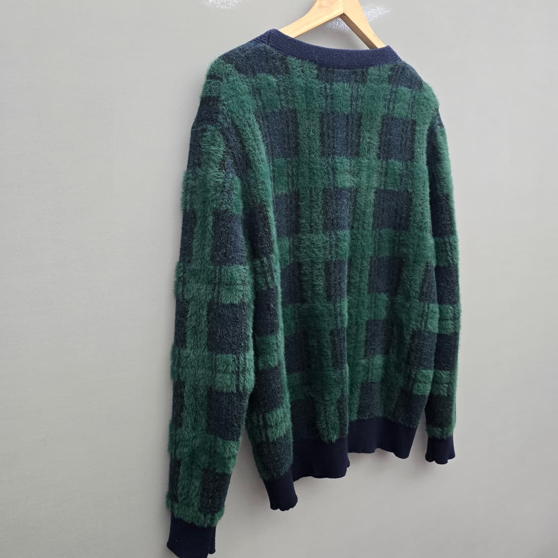 베네통 25FW 그린 체크 가디건 상품이미지6