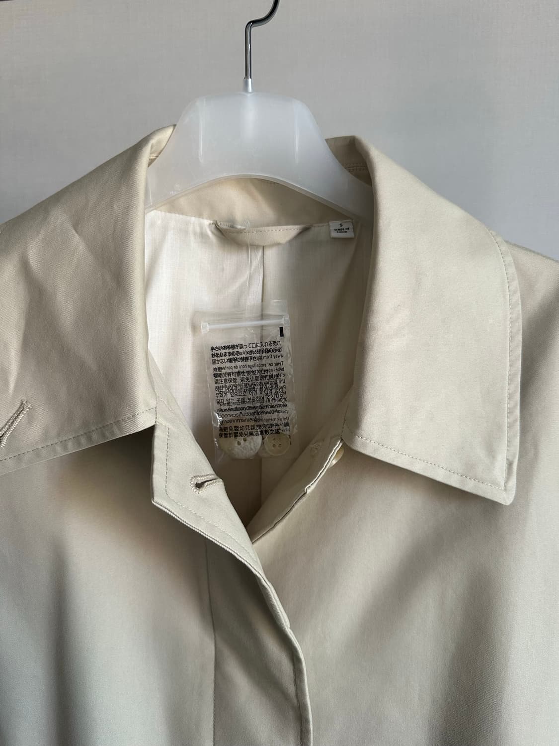 UNIQlO U 롱라이트코트 상품이미지4