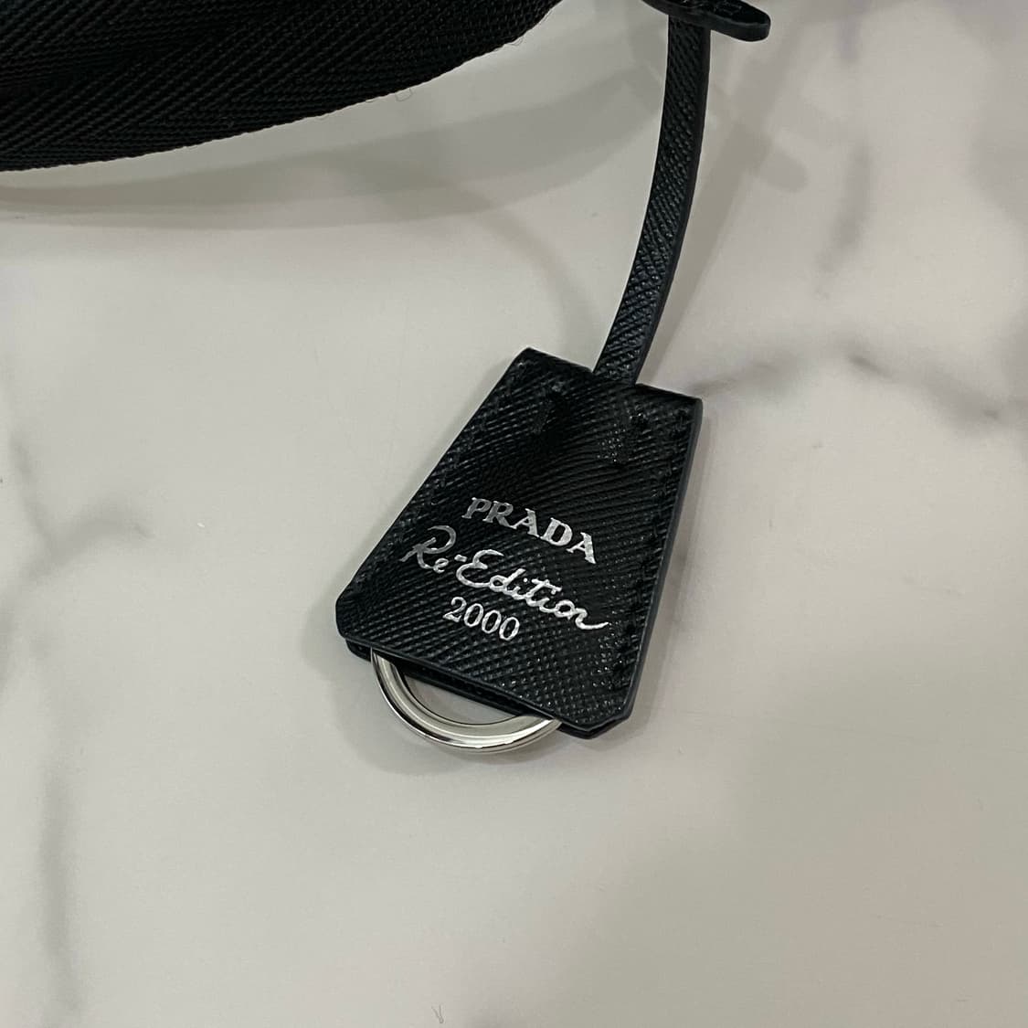 프라다 리에디션 2000 리나일론 테수토 숄더백 블랙 1NE515 상품이미지8