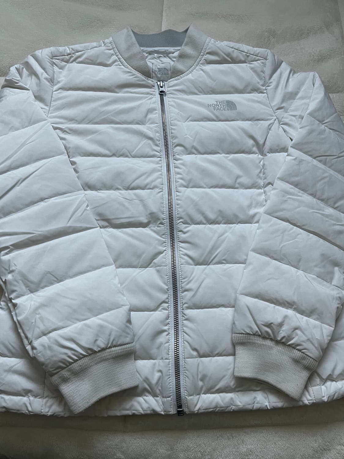 노스페이스 흰색 경량 패딩 85 S 상품이미지5