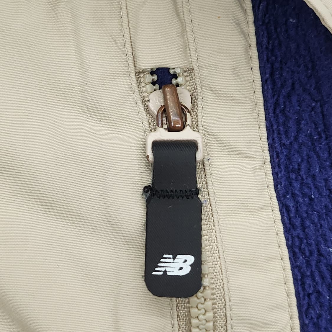 뉴발란스 투포켓 네이비 후리스 집업  상품이미지7