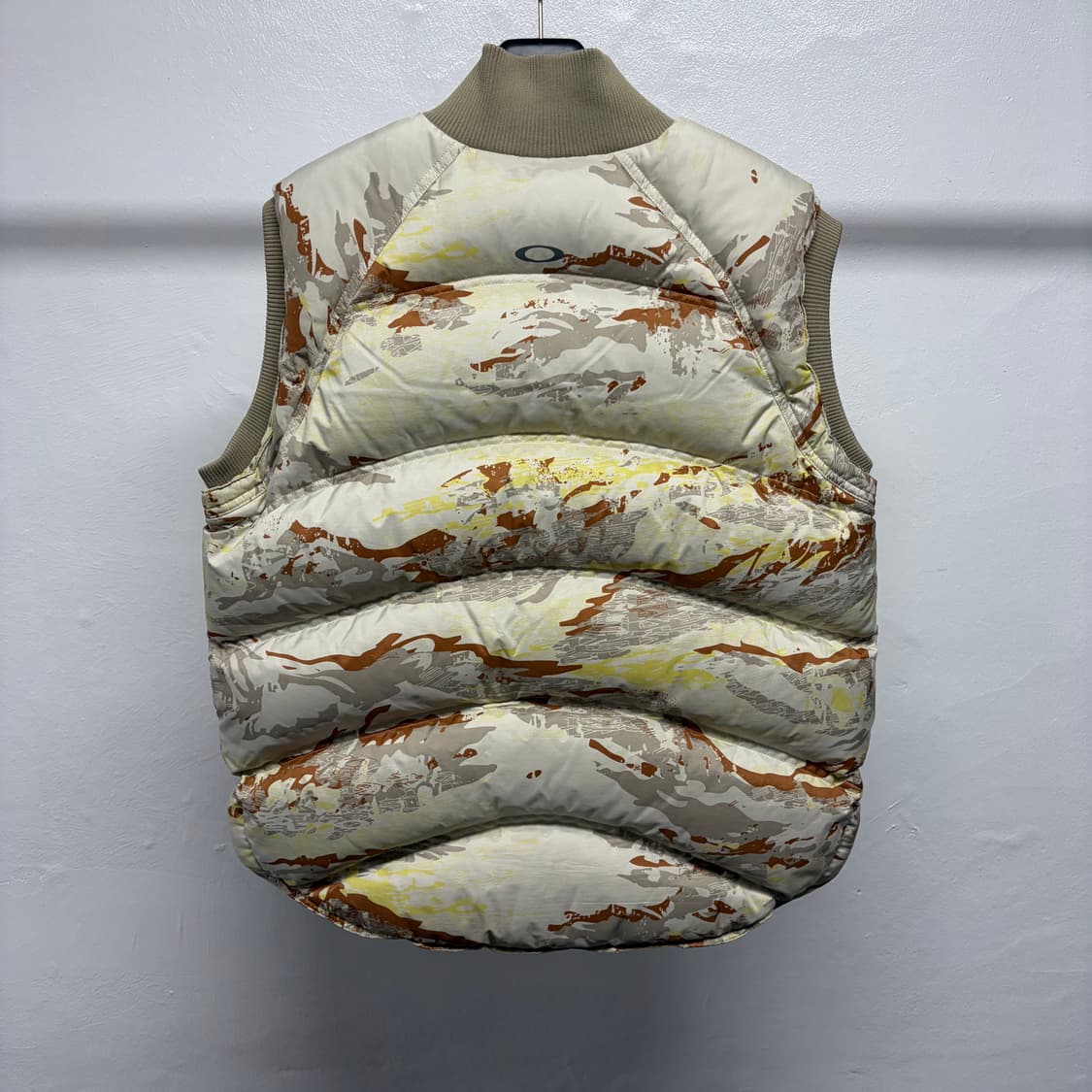 00S 오클리 카모 구스다운 베스트 상품이미지2