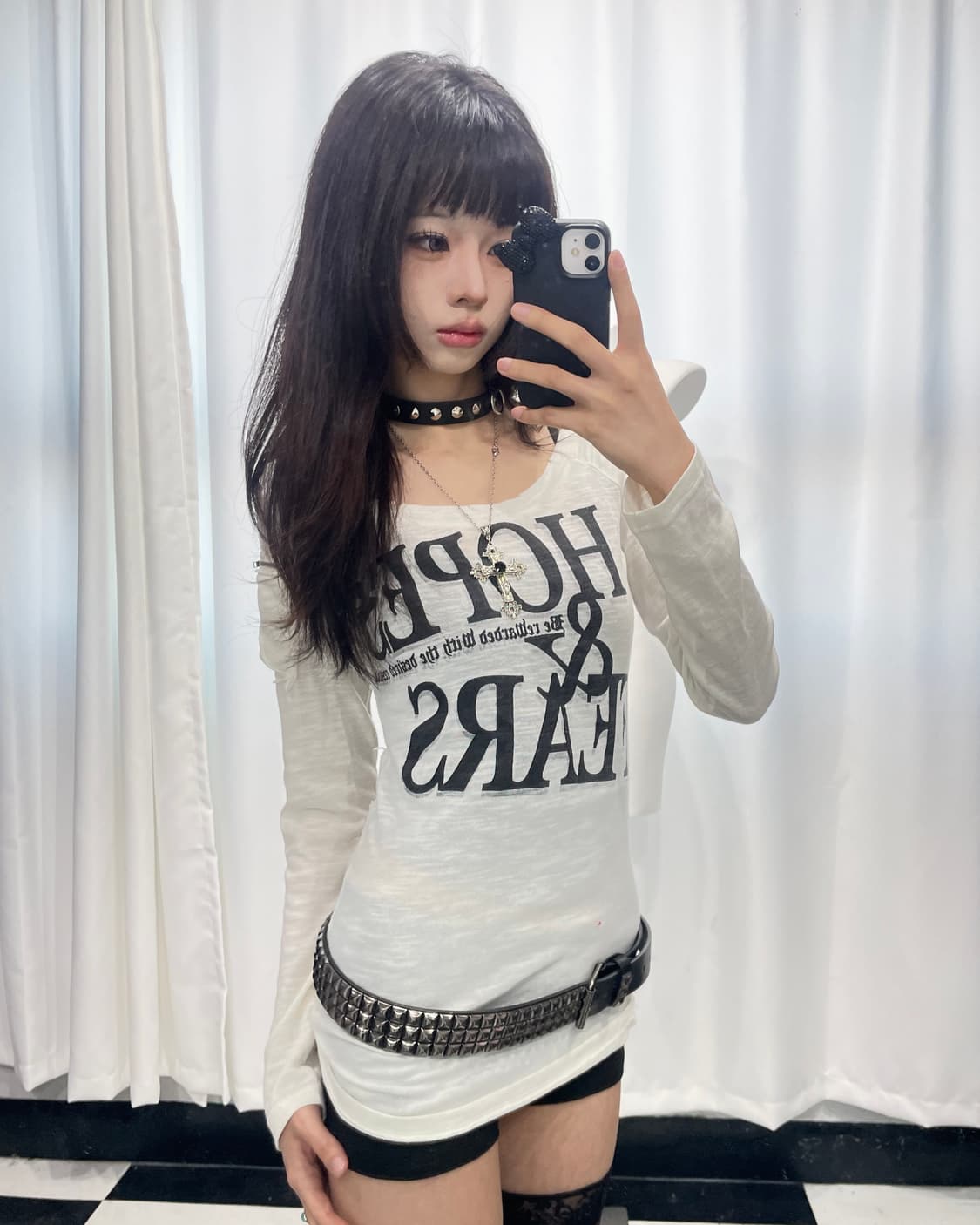 🎸화이트 백 디테일 롱슬리브🎸 상품이미지3