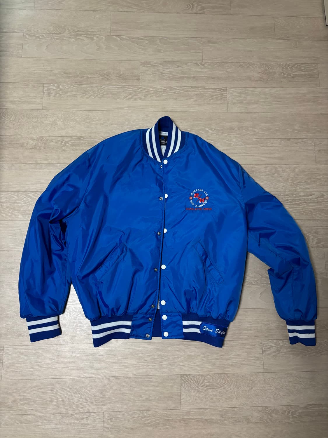 Holloway  상품이미지1