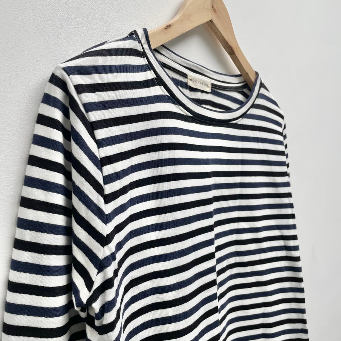 [Moccasom] 모카썸 스트라이프 크롭 긴팔티 스트라이프티 상품이미지2