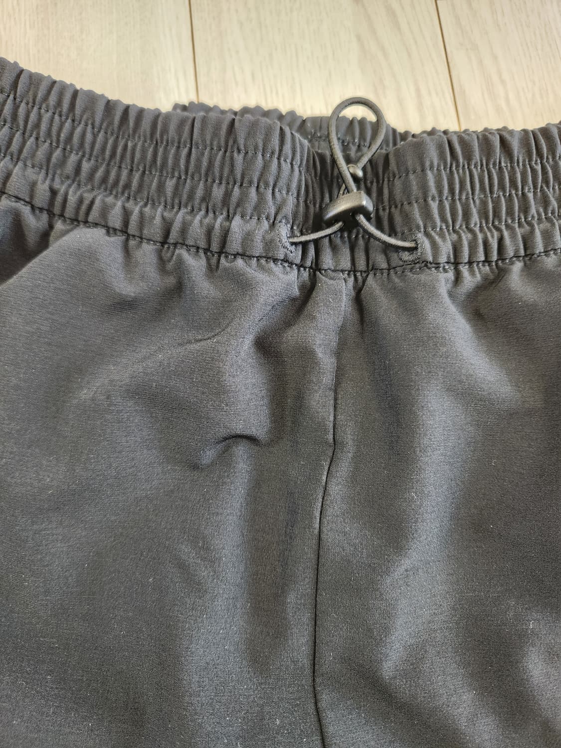 새상품급)캘빈클라인 우븐 반바지 사이즈m

여러 중고사이트에도 같이 판매 상품이미지4