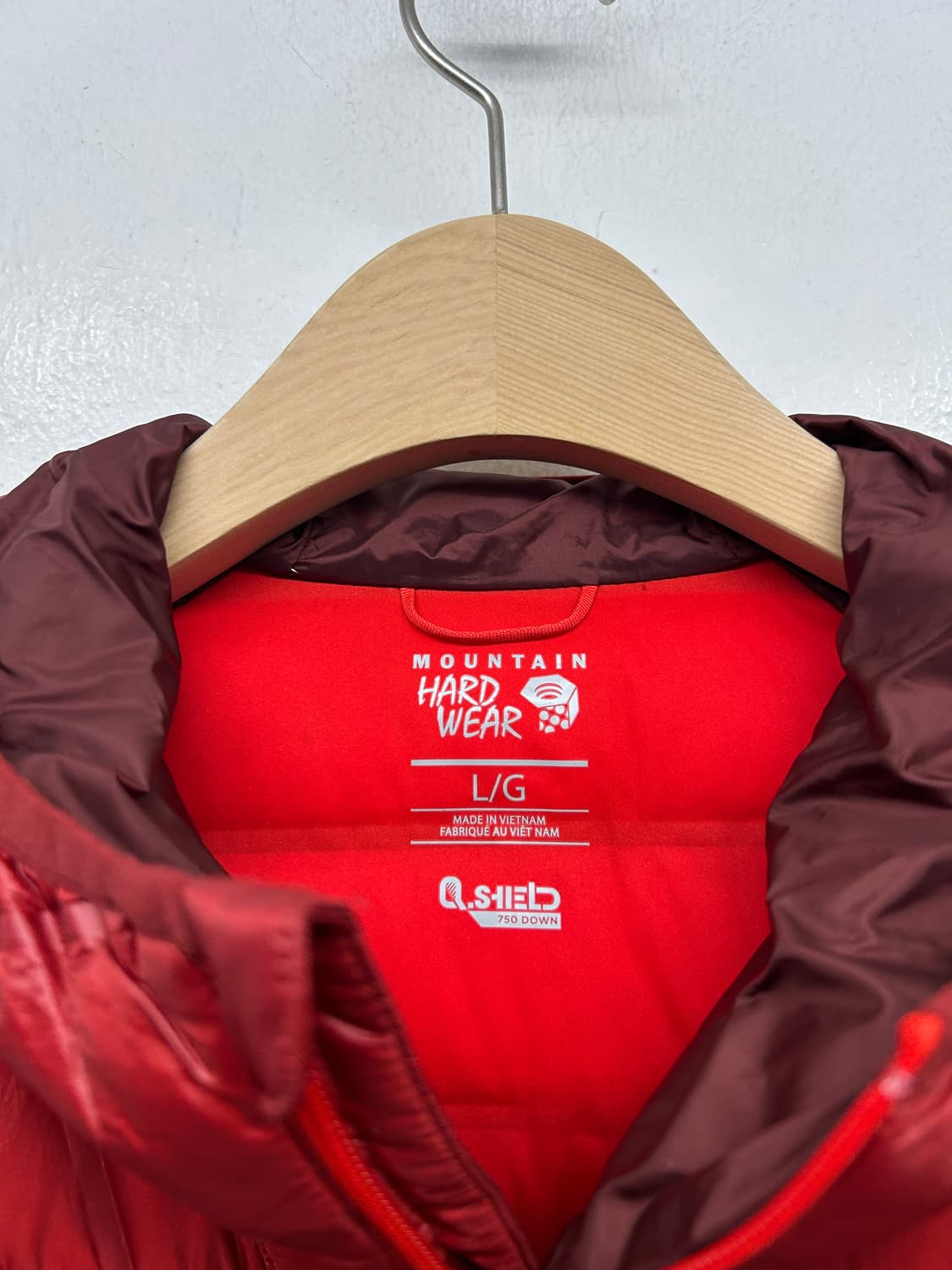 마운틴하드웨어 경량 패딩 상품이미지3