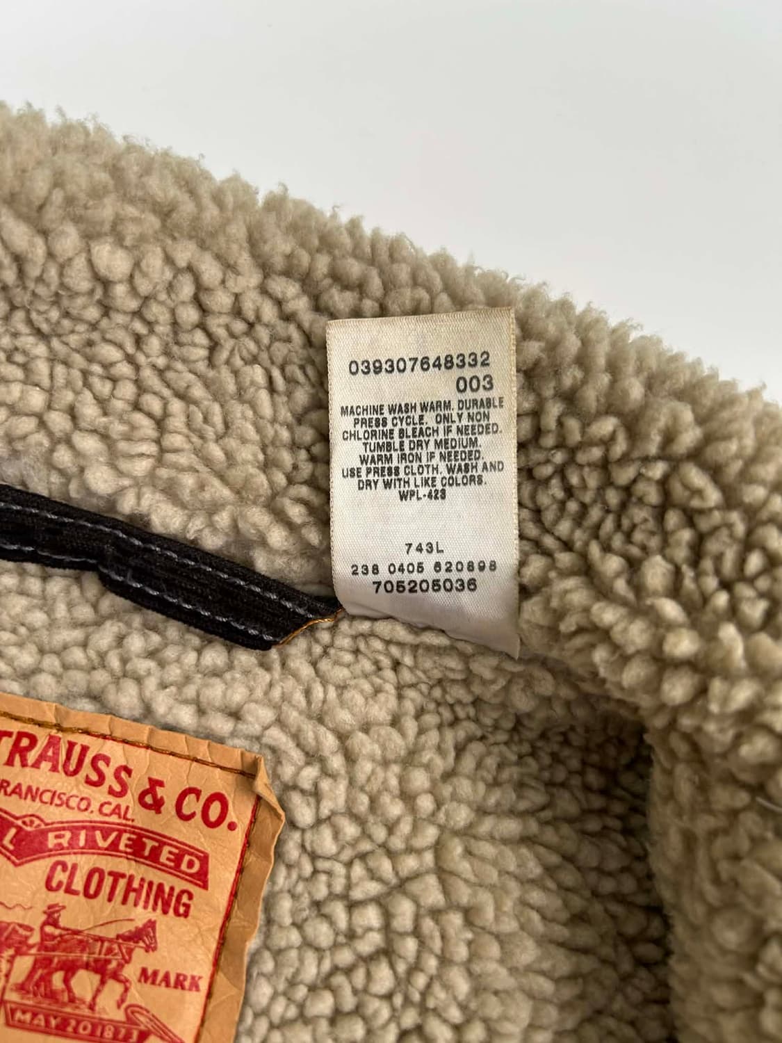 [S] 리바이스 70520 쉐르파 코듀로이 트러커 자켓 상품이미지4