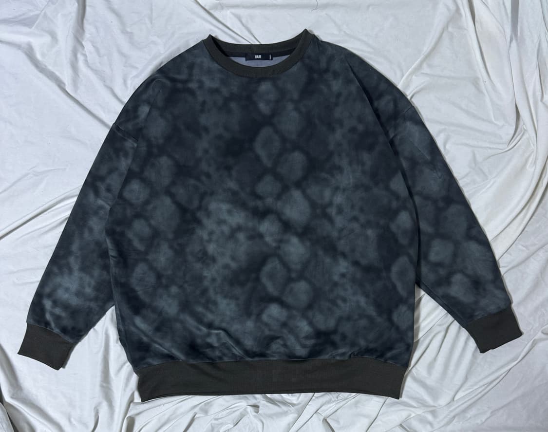 Hare 파이톤 패턴 스웨트셔츠 상품이미지1