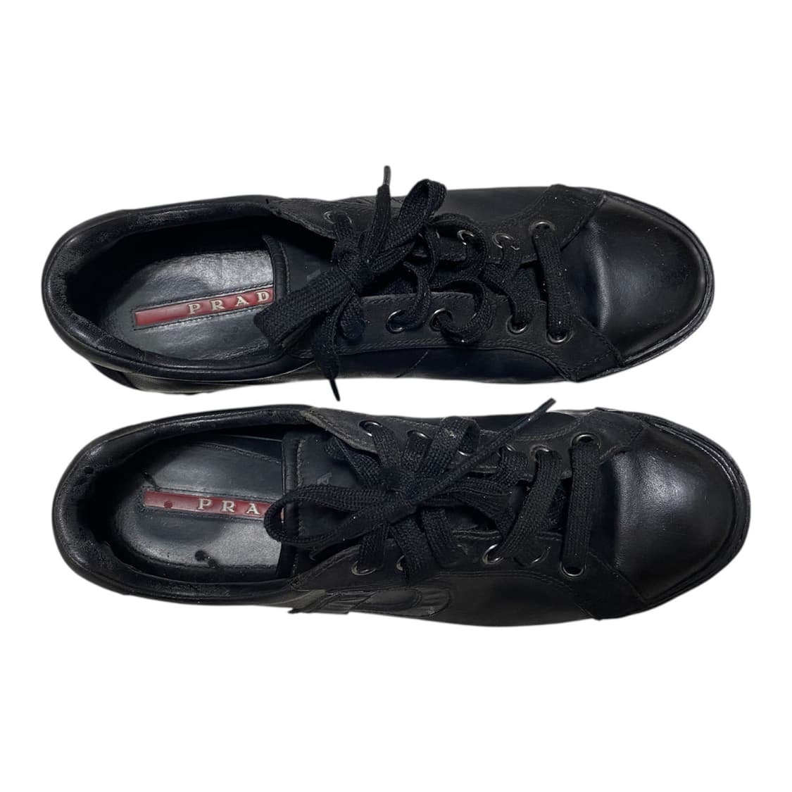 [280] 프라다 P 로고 아카이브 레더 블랙 스니커즈 상품이미지3