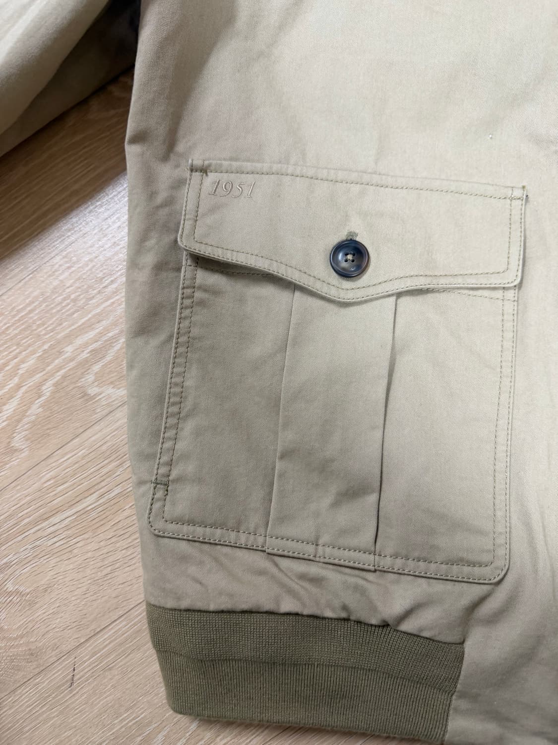 글로버올 베이지 점퍼 상품이미지3