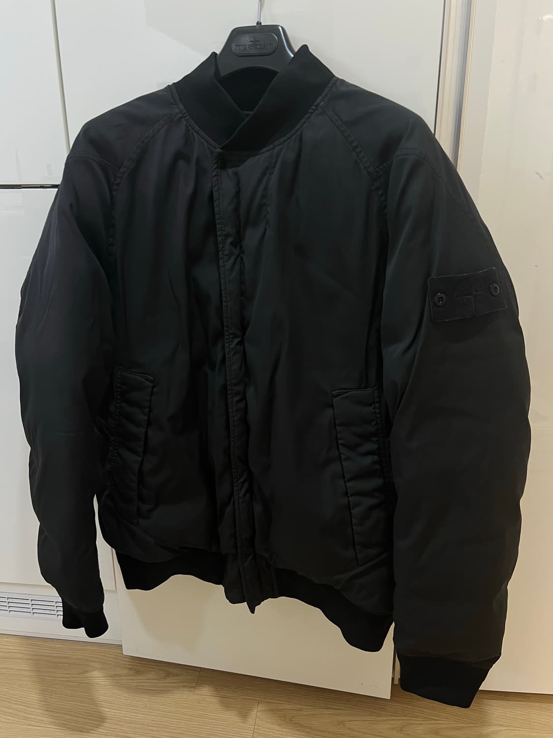 스톤아일랜드 고스트피스 봄버패딩 L (새상품급,한정판) 상품이미지1