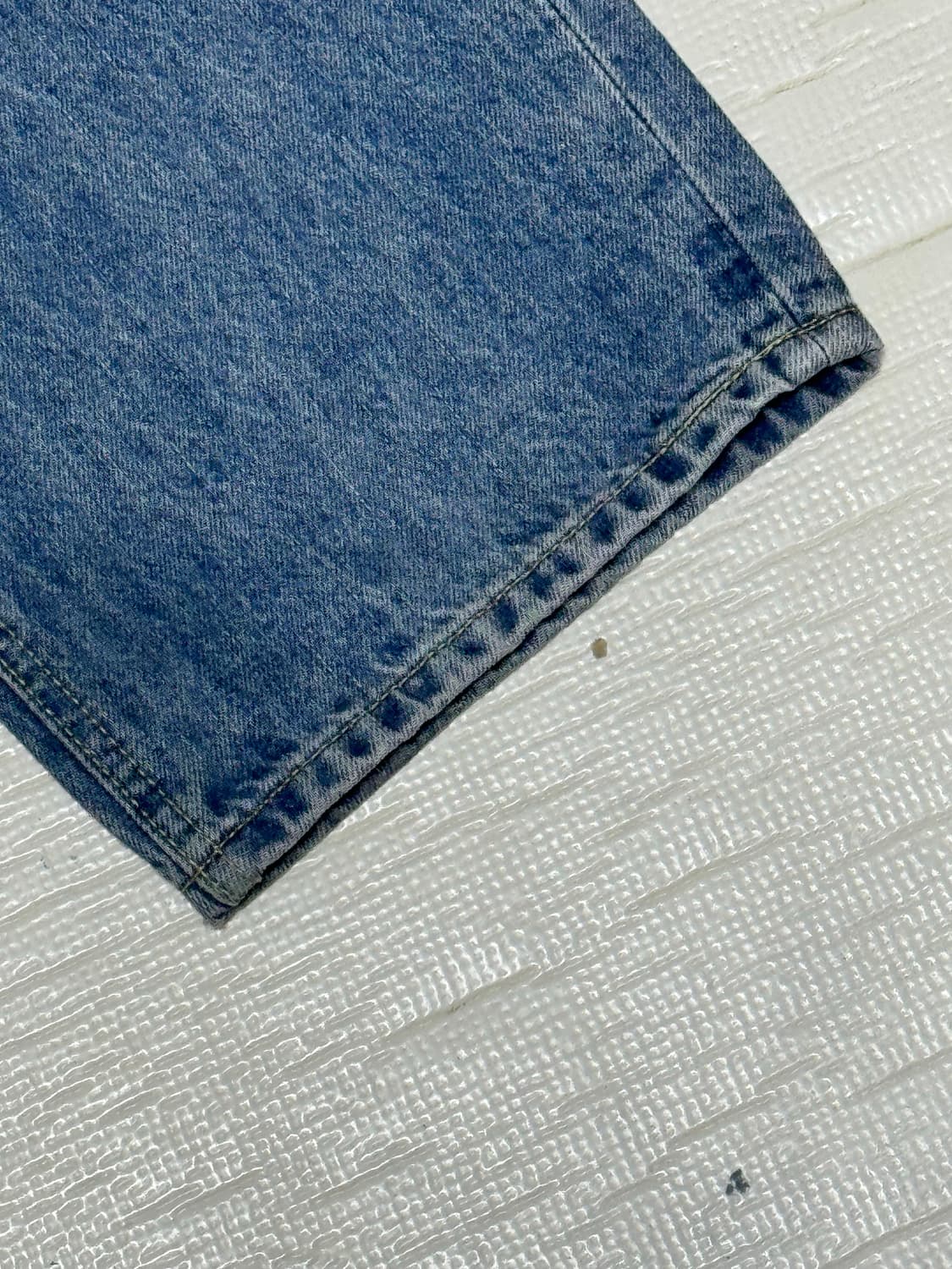 [1] 인더로우 5pk 와이드테이퍼드 데님 팬츠 - 페이디드 블루 상품이미지4