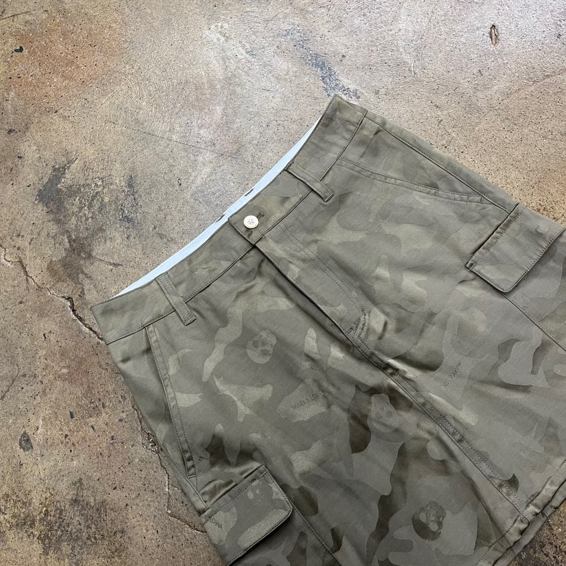 [정품/M] 마크앤로나 카모플라주 패턴 카고 미니스커트 b17 상품이미지1