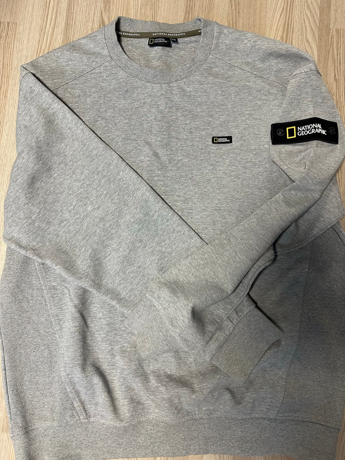 네셔널 지오그래픽 회색 맨투맨 상품이미지1