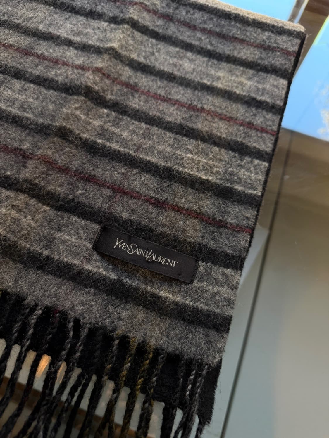 이브생로랑 캐시미어 램스울 머플러  상품이미지9