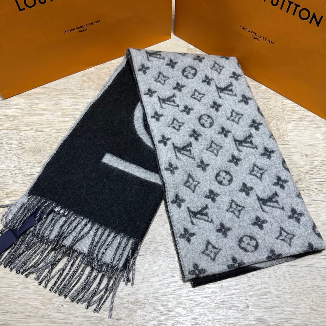 [새상품/선물가능] 루이비통 모노그램 스플릿 캐시미어 머플러 목도리 상품이미지2