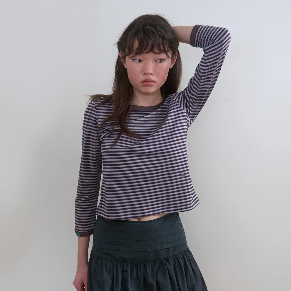 노컨텐츠 319. Shoulder Snap T_ Brown 상품이미지1