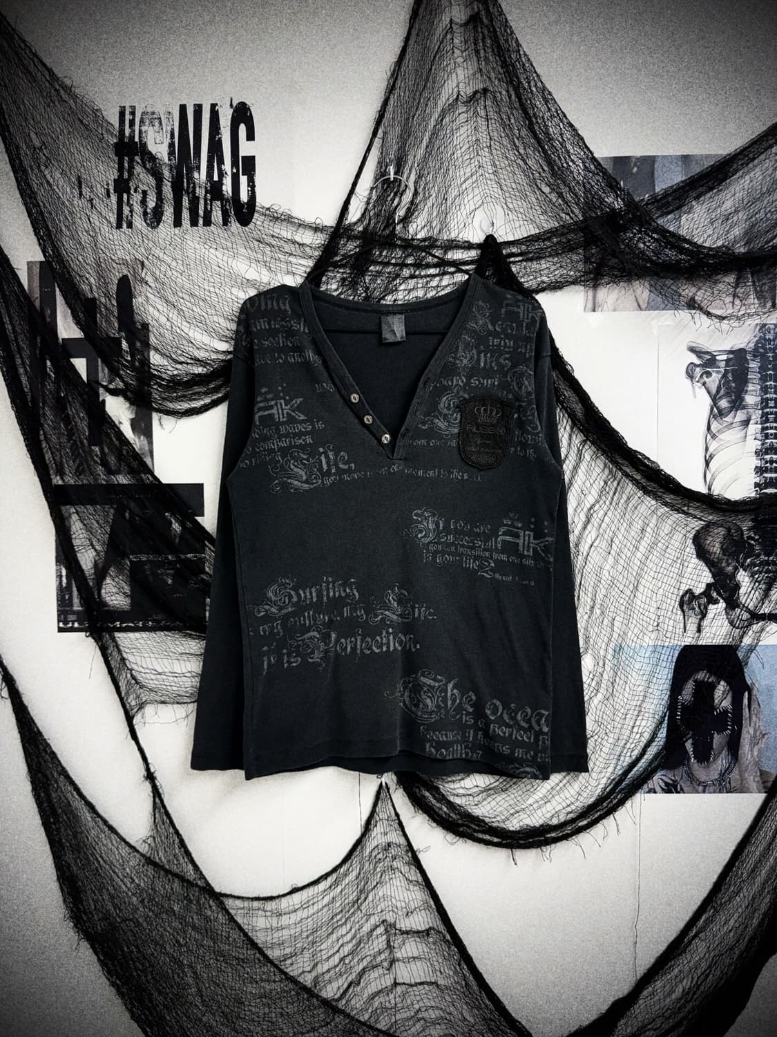 00s printing patch detail longsleeve 상품이미지1