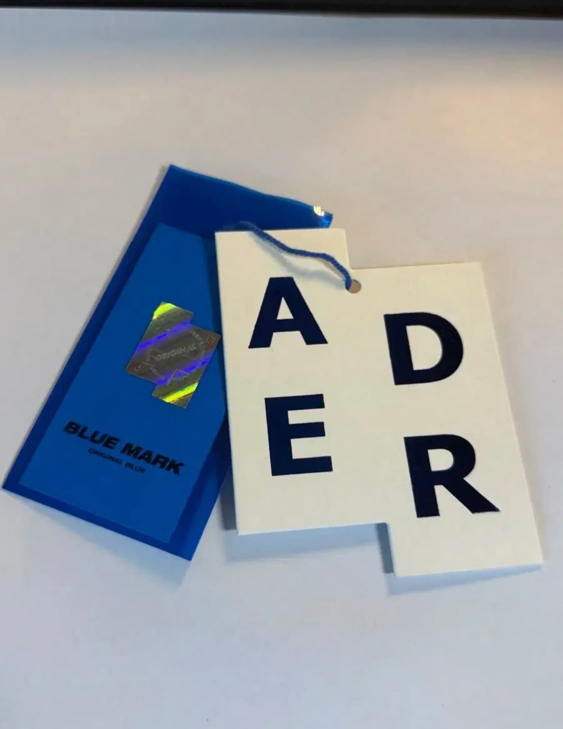 아더에러 시그니피컨트 TRS/BL 태그 티셔츠 04 블랙 (S) 상품이미지4