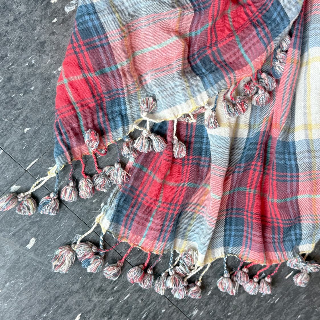 [HOLLISTER] 하루노 컬러테슬 머플러 상품이미지4