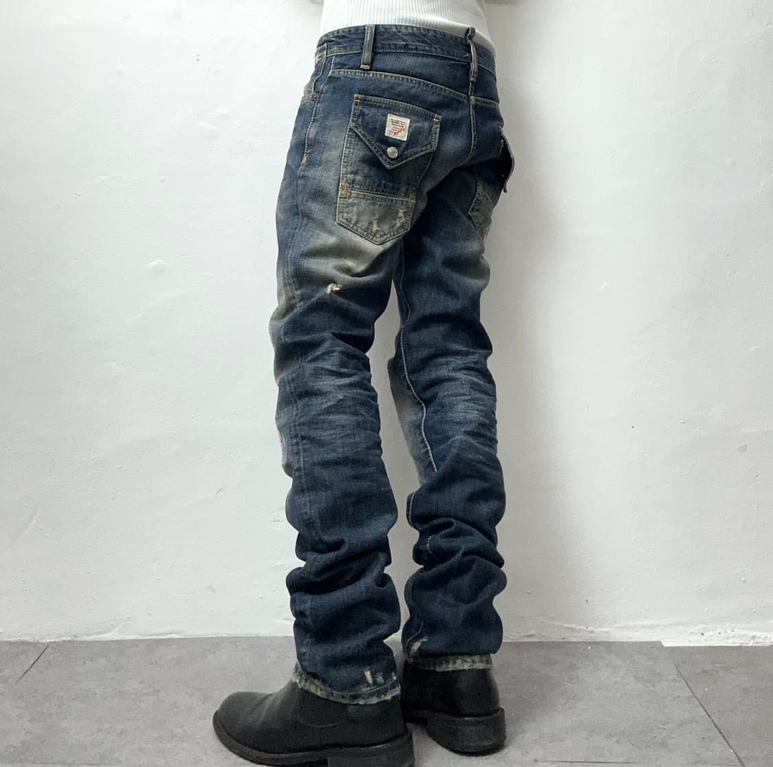 DSQUARED2 Distressed Slim-Fit Patched De 상품이미지3