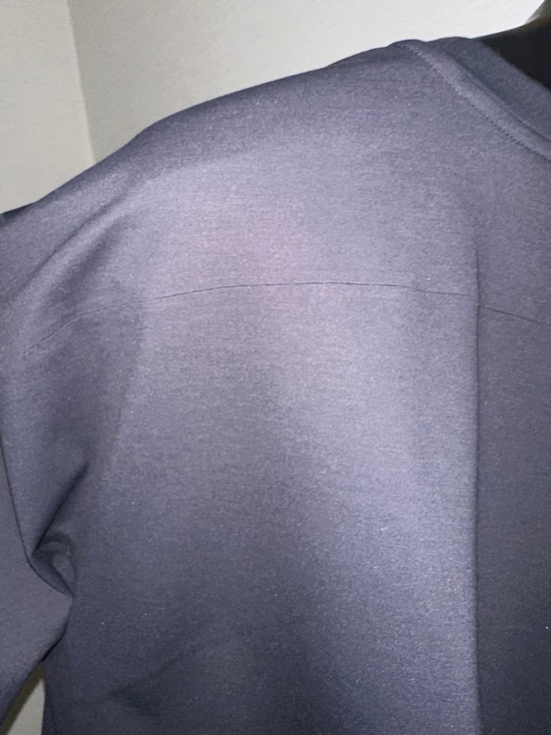 데상트 얼터레인 L/S 크루넥 상품이미지8