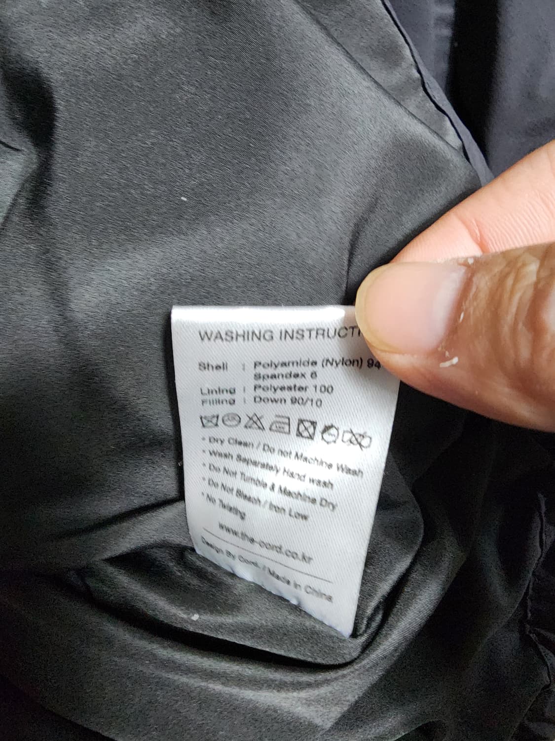 Cord 오브젝트 숏 패딩 블랙 상품이미지4