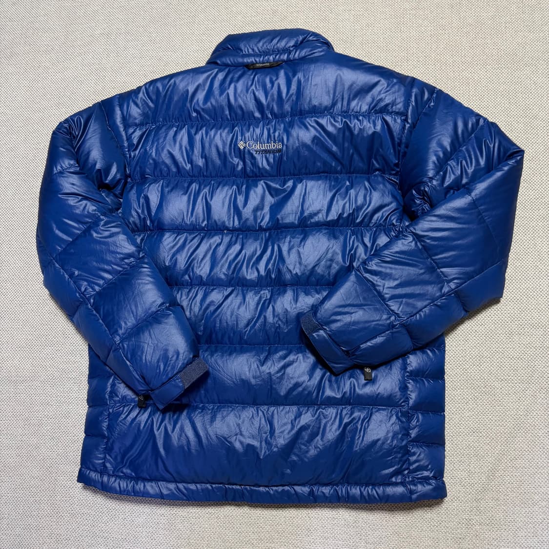컬럼비아 티타늄 구스다운 경량패딩 상품이미지6