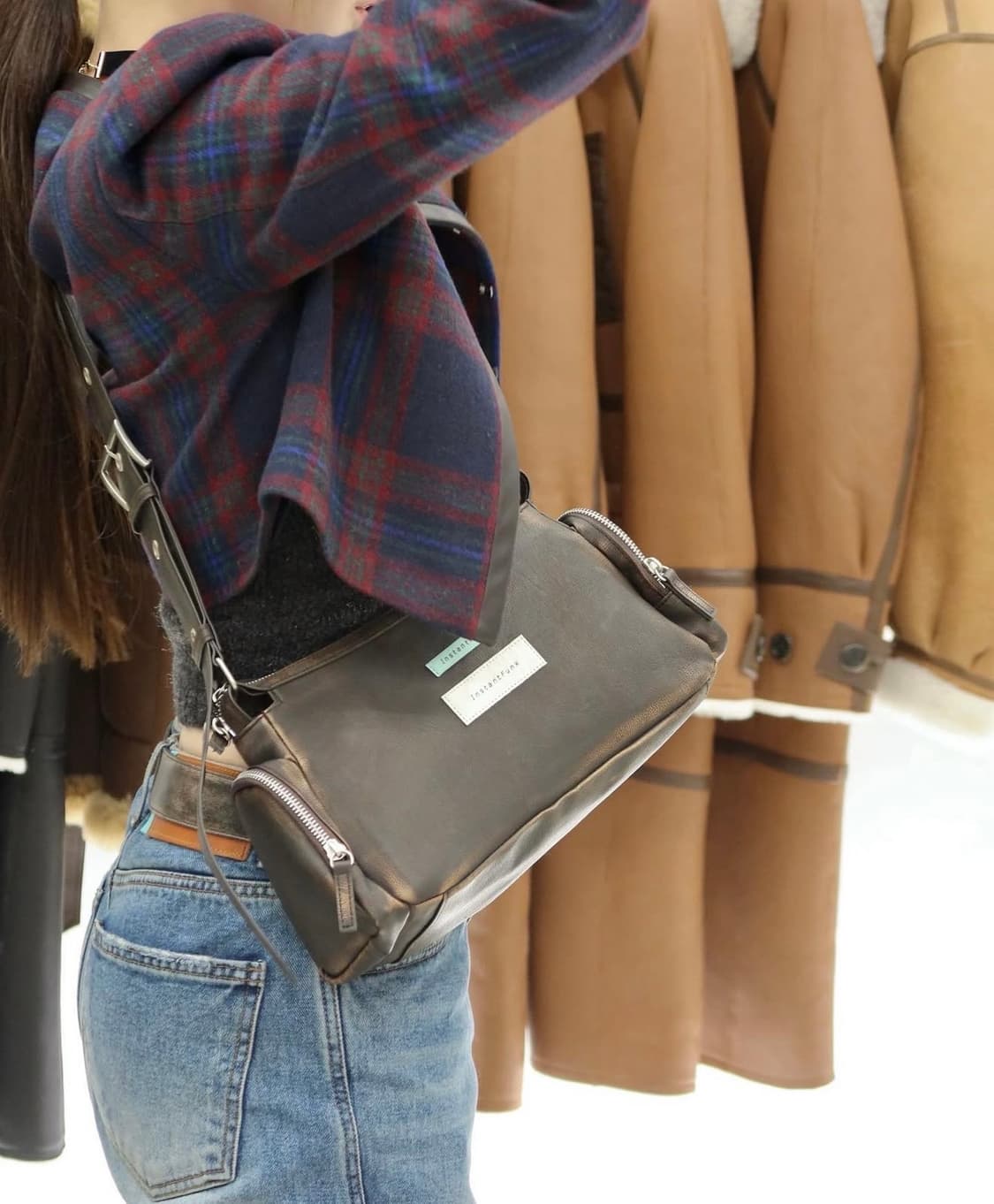 인스턴트펑크 빈티지 에코 레더 숄더백 상품이미지3