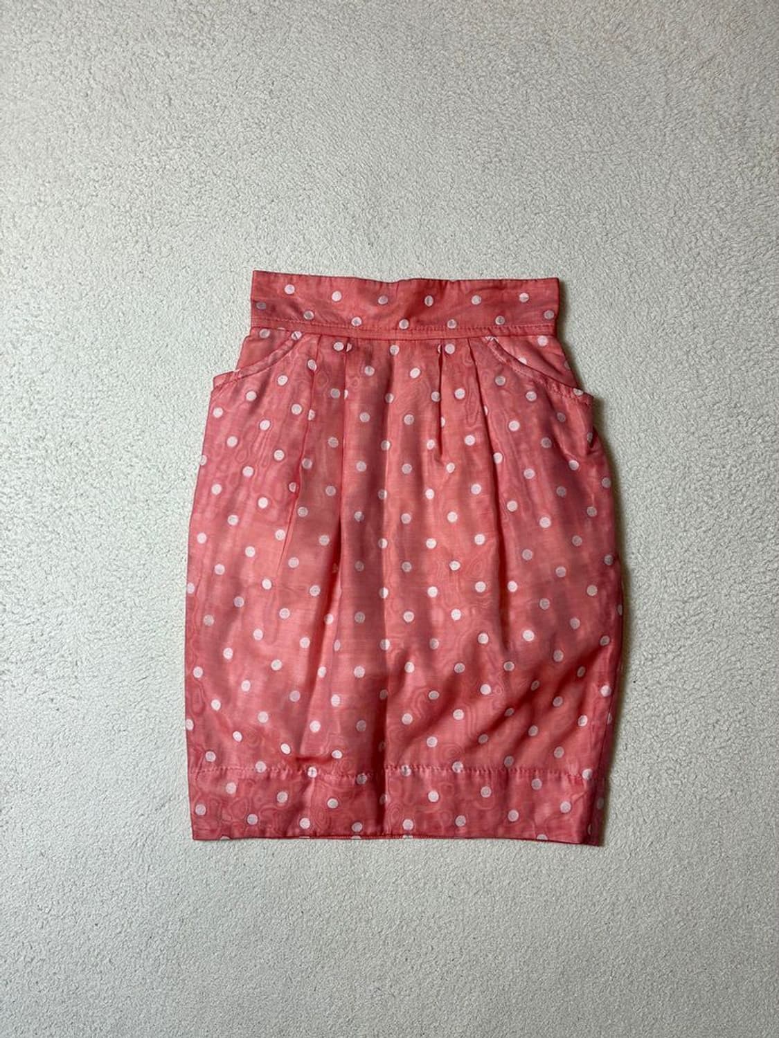 비비안웨스트우드 튤립 00's 도트 미디 스커트 PN7553 상품이미지1