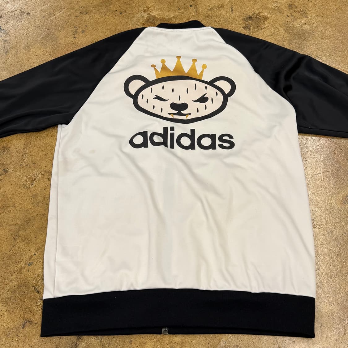 [정품/100] 아디다스 니고 베어 흰검 져지 트랙탑 b16 상품이미지4
