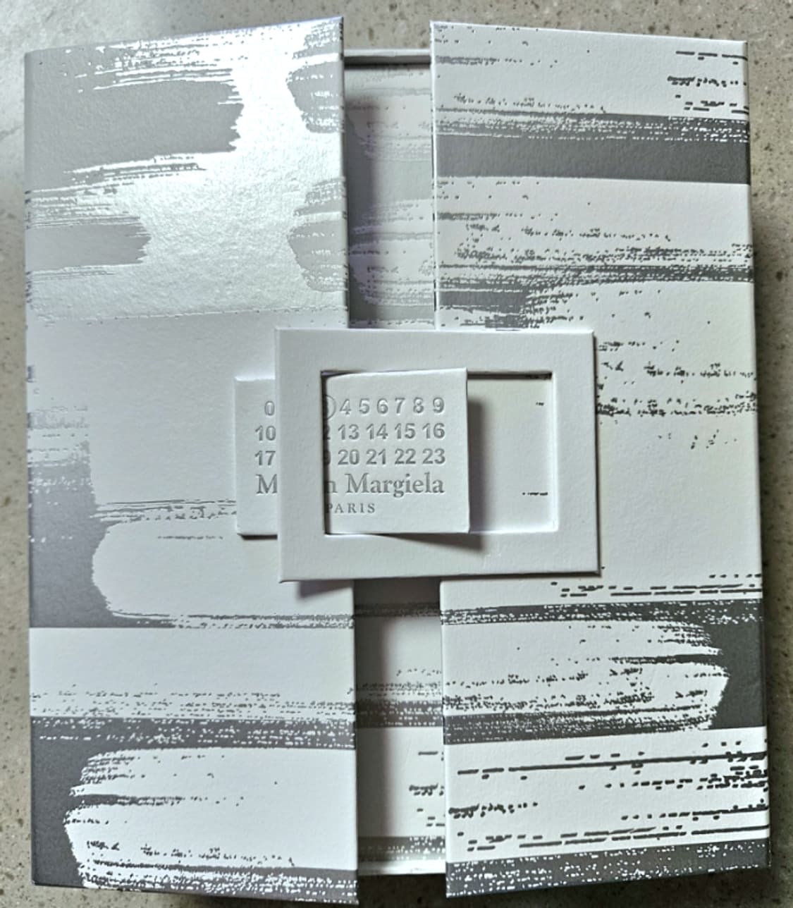 (새상품) 메종 마르지엘라 레플리카 2025 어드벤트 캘린더 상품이미지4