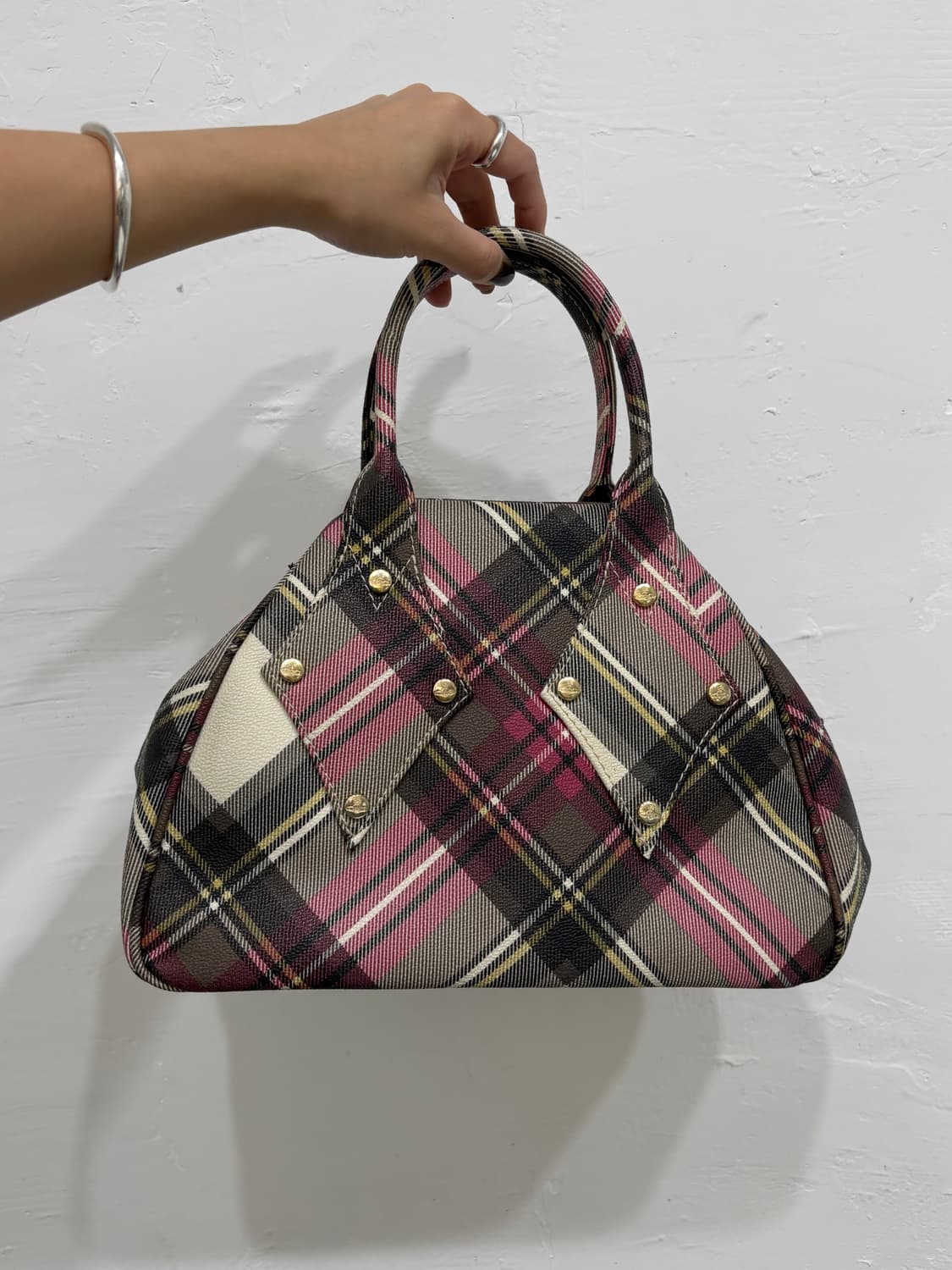 Vivienne Westwood 비비안웨스트우드 체크 토트백 상품이미지5