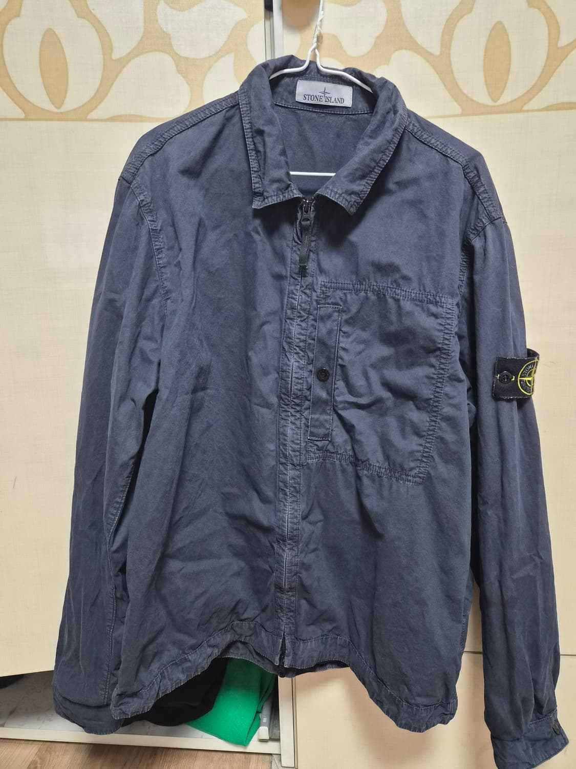 25ss 스톤아일랜드 올드이펙트 오버셔츠 블랙 XL 상품이미지1
